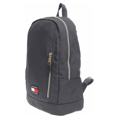 detail Tommy Hilfiger pánský batoh AM0AM06115 CBK black iris