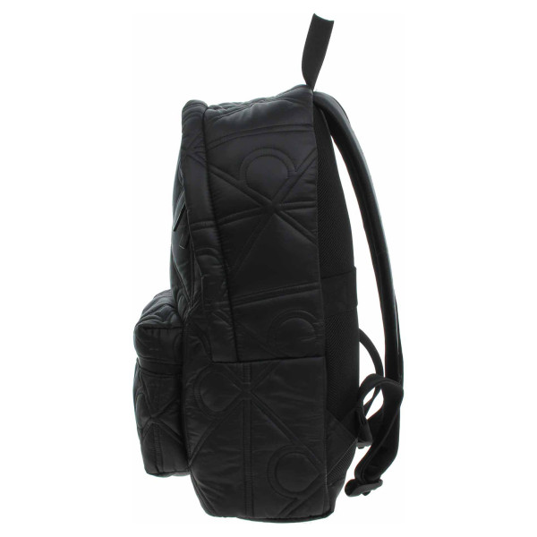 detail Calvin Klein dámský batoh LV04D3141G UB1 Black