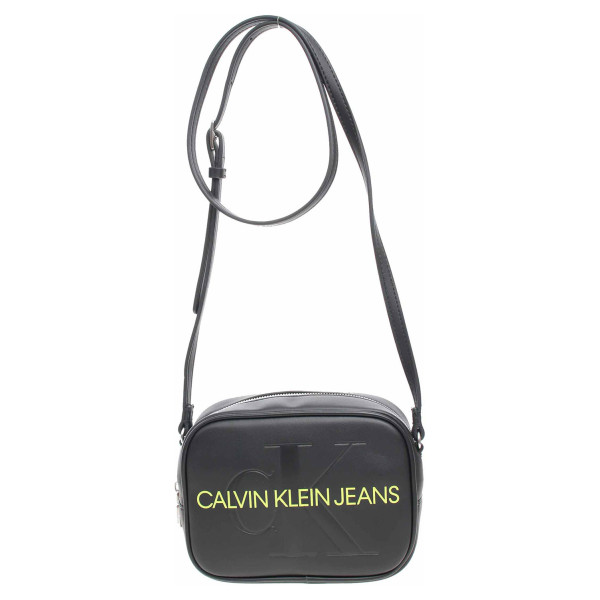 detail Calvin Klein dámská kabelka K60K608373 BDS black