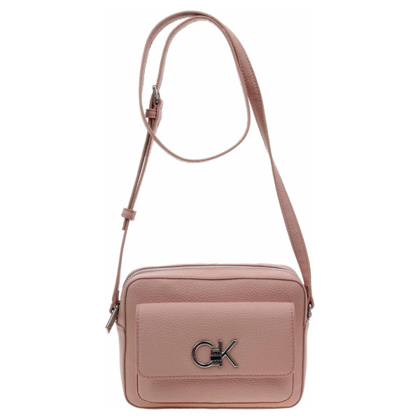 detail Calvin Klein dámská kabelka K60K609397 TQP Cafe Au Lait