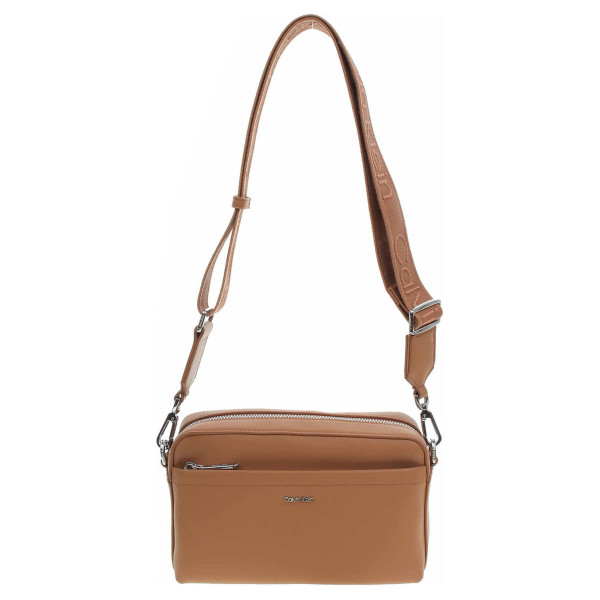 detail Calvin Klein dámská kabelka K60K612901 GDB Lion
