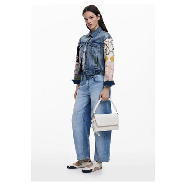 detail Desigual dámská kabelka 25SAXPBI 1000 white