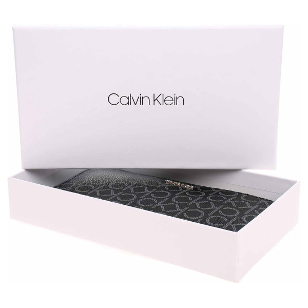 detail Calvin Klein dámská peněženka K60K608627 0GJ black mono