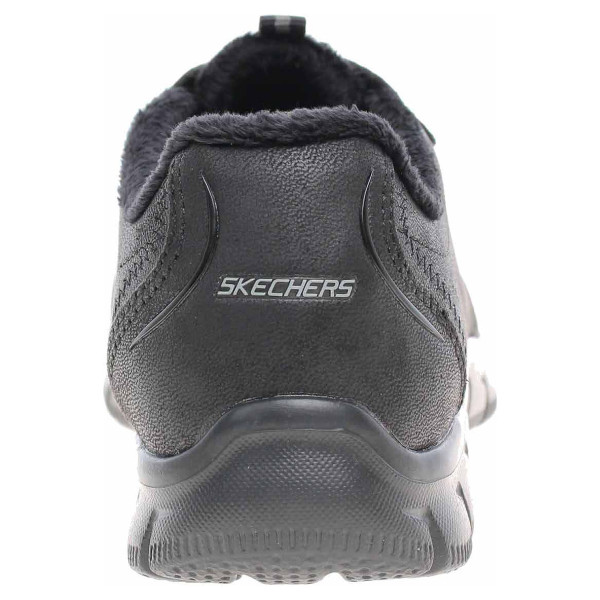 detail Skechers Empire - Latest News black