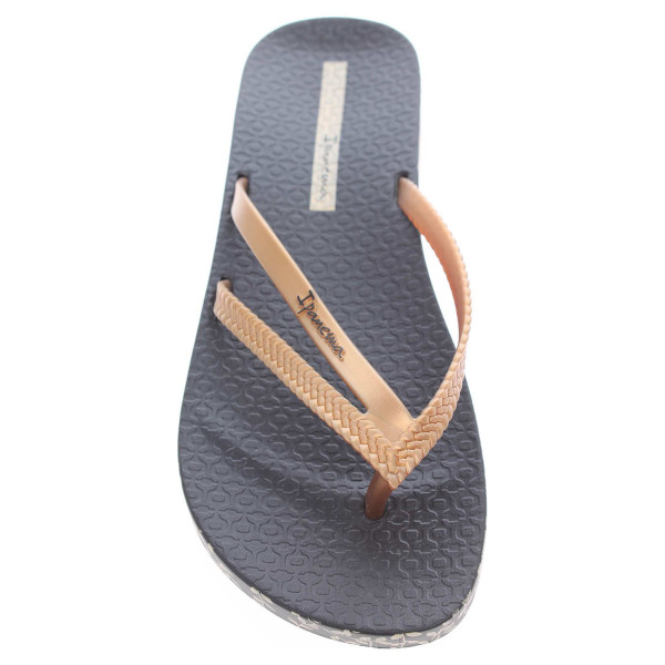 detail Ipanema plážové dámské pantofle 82064 21117 zlaté