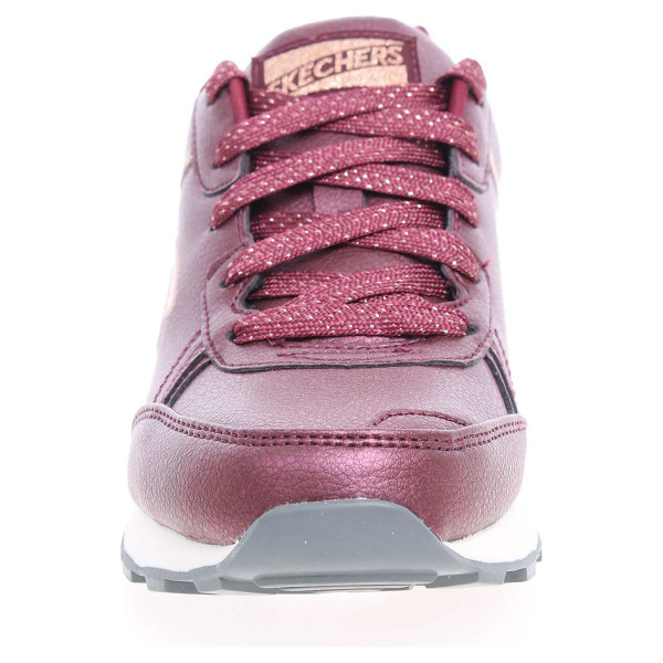 detail Skechers Shimmers burgundy